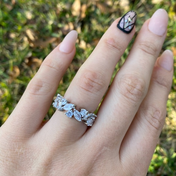 Gorgeous 925 Silver Wedding Ring White Sapphire - Picture 5 of 7